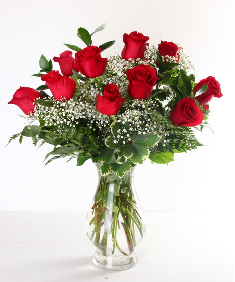 12 Roses Arranged
