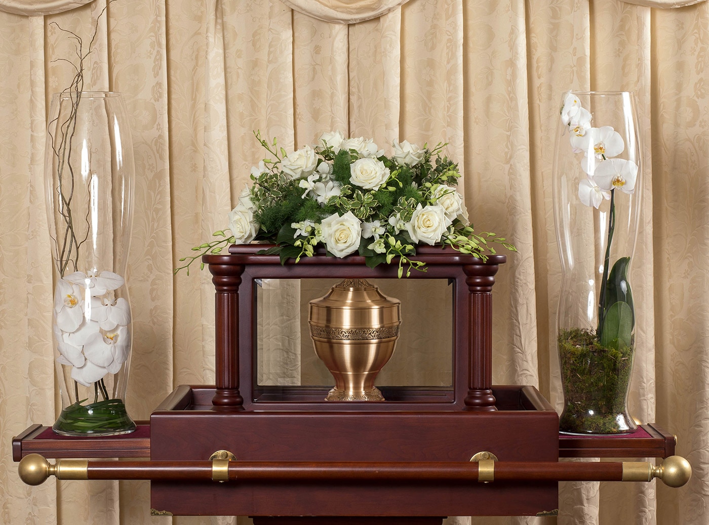 Memorial - White Urn Arc